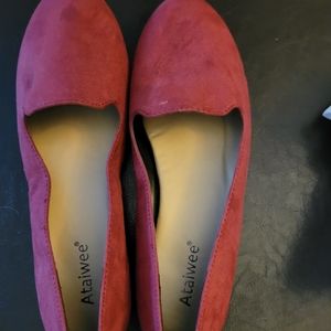 Womans Casual flat shoe size 7